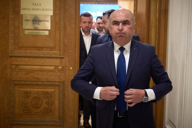 PNL enters opposition after fall of Bolojan government, Bucharest, Romania Bucharest, Romania. 5th May, 2026: Ilie Bolojan, President of the National Liberal Party (PNL), dismissed today from his position as Prime Minister of Romania, huffs as he leaves after the meeting of the party s National Political Bureau. PNL decided to enter the opposition, saying it will support important national projects in Parliament, and asked Social Democratic Party (PSD) to take over the government after PSD, AUR, and PACE dismissed the government through a motion of no confidence. Bucharest Romania Copyright: xLucianxAlecux