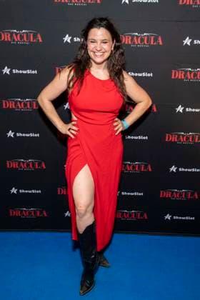 ABB DRACULA- Anika Lehmann auf dem blauen Teppich bei der Pemiere von Dracula - Das Musical im BlueMax Theater am 05.05.2026 in Berlin Berlin Deutschland