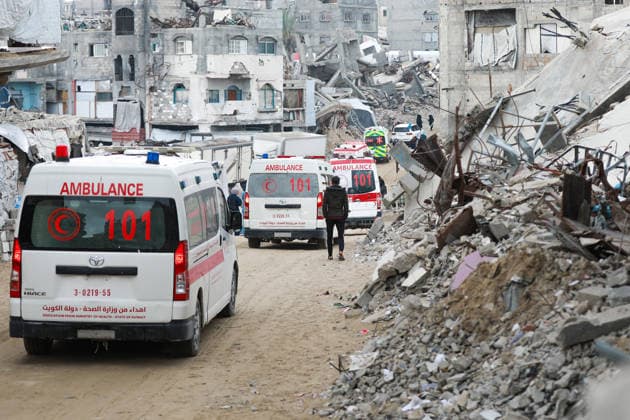 Group of Palestinian patients evacuated through the Rafah Border Crossing KHAN YUNIS, GAZA, PALESTINE - MAY 06: Wounded and sick Palestinians are transported with an ambulance through the Rafah Border Crossing for continued medical treatment in Egypt, from Khan Yunis, Gaza, Palestine on May 06, 2026. Adam Bilal Anadolu Khan Yunis Gaza. Editorial use only. Please get in touch for any other usage.  Copyright: x2026xAnadoluxAdamxBilalx