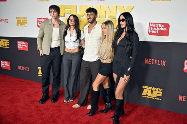 Jimmy Sotos, Kayla Richart, Chris Dahlan, Alison Ogden und Katherine LaPrell beim Live-Event der Netflix-Talentshow Funny AF with Kevin Hart im United Theater. Los Angeles, 05.05.2026