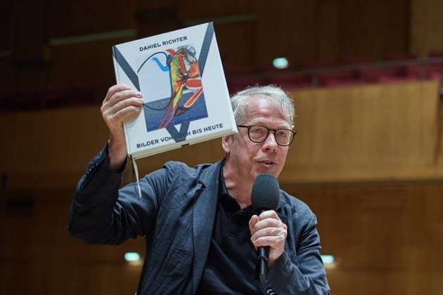 Jahres-PK Rundfunk Sinfonieorchester Berlin (RSB) ** NUR FÜR REDAKTIONELLE ZWECKE ** EDITORIAL USE ONLY **<p>Johannes Ehmann, Leiter Kommunikation, stellt im Rahmen eines Pressegesprächs das Programm der Konzertsaison 2026 2027 im Großen Sendesaal im Haus des Rundfunks vor. Deutschland Berlin Berlin Copyright: JoergxCarstensen *** Annual PK Rundfunk Sinfonieorchester Berlin RSB FOR EDITORIAL PURPOSES ONLY EDITORIAL USE ONLY p Johannes Ehmann, Head of Communications, presents the program for the 2026 2027 concert season at a press conference in the Great Broadcasting Hall in the Haus des Rundfunks Germany Berlin Berlin Copyright JoergxCarstensen Copyright: JoergxCarstensen doc85q87zd1bsxt8it5skf ,EDITORIAL USE ONLY