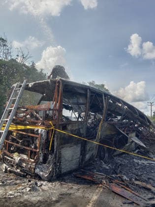 (260506) -- SOUTH SUMATRA, May 6, 2026 -- This photo taken on May 6, 2026 shows an accident scene after an intercity bus collided head-on with a tanker truck on a major highway in South Sumatra, Indonesia. At least 16 people were killed after an intercity bus collided head-on with a tanker truck on a major highway on Indonesia s Sumatra island on Wednesday, local officials said. (Photo by Xinhua) Photo Flash At least 16 killed in bus-tanker truck collision in Indonesia s Sumatra EndangxH. 