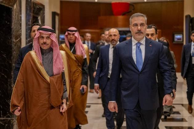 3rd Turkish-Saudi Coordination Council Meeting ANKARA, TURKIYE - MAY 6: Turkish Foreign Minister Hakan Fidan meets with the Saudi Foreign Minister Faisal bin Farhan Al Saud during the 3rd Turkish-Saudi Coordination Council Meeting on May 6, 2026, in Ankara, Turkiye. Mustafa Hatipoglu Anadolu Ankara Turkey. Editorial use only. Please get in touch for any other usage.  Copyright: x2026xAnadoluxMustafaxHatipoglux