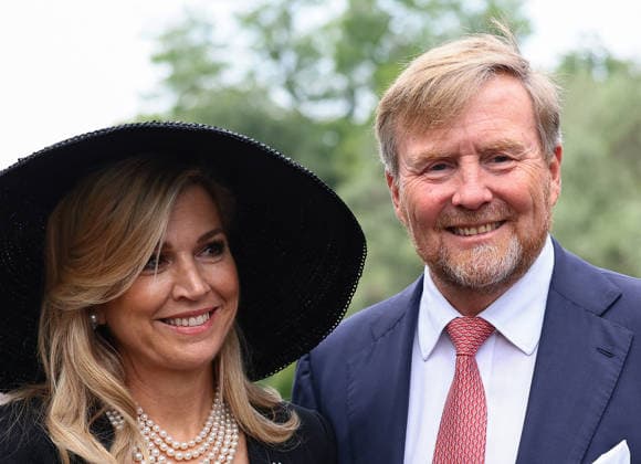 Dutch Royals Visit the 2026 Venice Art Biennale - Venice Willem-Alexander of the Netherlands and Máxima of the Netherlands visit the Dutch Pavilion in Venice, Italy on May 6, 2026. Photo by Matteo Chinellato IPA ABACAPRESS.COM Venice Italy  Copyright: xIPA ABACAx