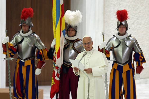 Vatican City, May 6, 2026 – A solemn swearing-in ceremony took place today in the Paul VI Hall, where the new recruits of the Pontifical Swiss Guard pledged their allegiance to the Pontiff, Pope Leo XIV. Before Vatican authorities and their families, the guards pronounced the traditional vows, pledging to defend the Pope even at the cost of their own lives. The ceremony took place in an atmosphere of great reflection, renewing a centuries-old tradition that symbolizes dedication and service to the Holy See.  Copyright: xmarcoxiacobuccix xipa-agency.netx xmarcoxiacobuccix IPA_Agency_IPA74472512