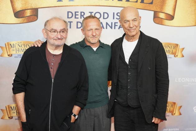 Kinopremiere,14.Mai2026 Sigi Zimmerschied, Maximilian Brückner und Heiner Lauterbach bei der Premiere der bayerischen Komödie Ein Münchner im Himmel Der Tod ist erst der Anfang im festlichem Rahmen, kurz vor dem offiziellen Kinostart am 14. Mai 2026 im Mathäser Filmpalast. München, 06.05.2026 München Maltäser KIno Bayern D Copyright: xAgenturxMatthiasxWehnertx xReinhardxZichyx