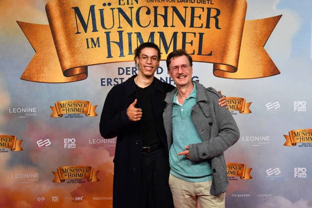 Florian Simbeck und sein Sohn Steward Simbeck bei der Ein Muechner im Himmel - Der Tod ist erst der Anfang Kino Premiere am 6.05.2026 in Muenchen Ein Muenchner im Himmel Filmpremiere in Muenchen