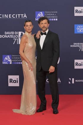 News - 71^ Edizione David di Donatello 2026 - Cerimonia di Premiazione Vinicio Marchioni and Milena Mancini attend the photocall during the 71th David Di Donatello at Cinecitta Studios on May 06, 2026 in Rome, Italy Roma Roma Italy Copyright: xRobertoxBettacchix xLiveMediax LPN_2434733