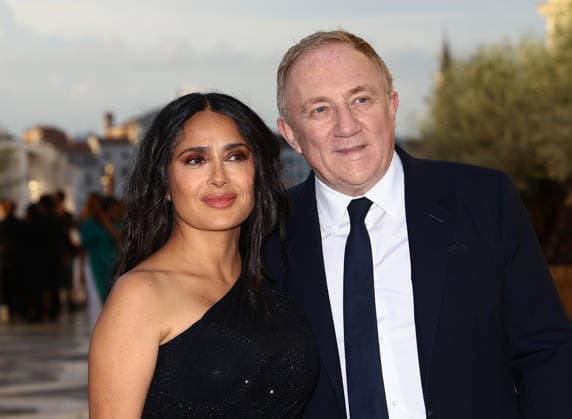 Gala dinner at the Pinault family s Giorgio Cini Foundation. Pictured: Salma Hayek, François-Henri Pinault  Copyright: xMatteoxChinellatox xipa-agency.netx xipa-agency.netx xMatteoxChinellatox IPA_Agency_IPA74477992