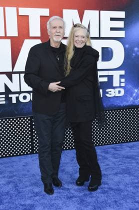 James Cameron, Suzy Amis Cameron at arrivals for BILLIE EILISH - HIT ME HARD AND SOFT: THE TOUR (LIVE IN 3D) Premiere, Westwood Village Theatre, Los Angeles, CA, May 06, 2026. Photo By: Elizabeth Goodenough Everett Collection BILLIE EILISH - HIT ME HARD AND SOFT: THE TOUR (LIVE IN 3D) Premiere PUBLICATIONXNOTxINxCANxCHNxFRAxITAxJPNxNORxPOLxRUSxESPxUKxUSA