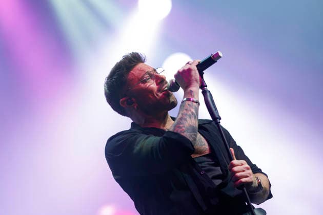 Sänger Duncan James von der britischen Pop-Boyband Blue bei ihrem Auftritt im Rahmen der 25th Anniversary-Tour im Palladium Köln. Köln, 06.05.2026 NRW Deutschland Copyright: xChristophxHardtx