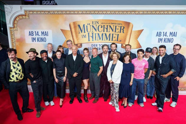 Heiner Lauterbach, Maximilian Brückner, Momo Beier, Michaela May, Hannah Herzsprung und David Dietl mit Cast und Team bei der Premiere des Kinofilms Ein Münchner im Himmel - Der Tod ist erst der Anfang im Mathäser Filmpalast. München, 06.05.2026