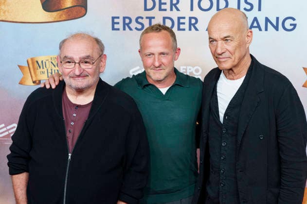 Sigi Zimmerschied, Maximilian Brückner und Heiner Lauterbach bei der Premiere des Kinofilms Ein Münchner im Himmel - Der Tod ist erst der Anfang im Mathäser Filmpalast. München, 06.05.2026