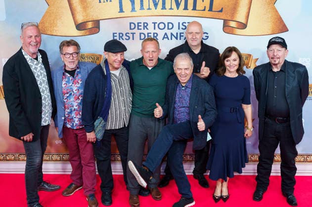 Willy Duncan, Dieter Radig, Ludwig Seuss, Maximilian Brückner, Günther Sigl, Andreas Keller, Gast und Barny Murphy bei der Premiere des Kinofilms Ein Münchner im Himmel - Der Tod ist erst der Anfang im Mathäser Filmpalast. München, 06.05.2026
