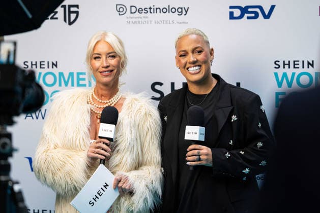 Womens Football Awards hosted at The Chancery Roswood, London, UK on 7 May 2026 Denise Van Outen and Lianne Sanderson on the red carpet at the Women™s Football Awards 2026, Credit:Liam Daysh-Holmes Avalon  Copyright: xLiamxDaysh-Holmesx xAvalonx 1097209299