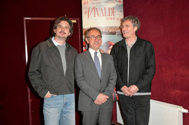 Damiano Michieletto, Luigi Estero und Martin Kochendörfer bei der Premiere des Kinofilms Vivaldi und ich im Cinema Paris. Berlin, 07.05.2026