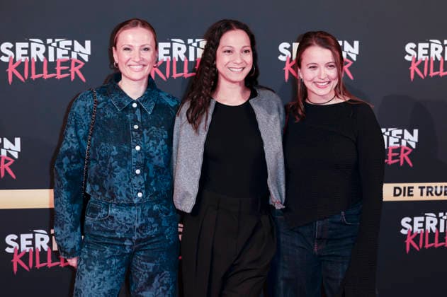 Ania Niedieck, Shaolyn Fernandez und Julia Wiedemann bei der Premiere von Serienkiller - Die True Crime Ausstellung in der Oskar-Jäger-Straße 99. Köln, 07.05.2026