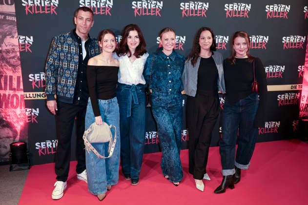 Florian Thunemann, Amrei Haardt, Bianca Hein, Ania Niedieck, Shaolyn Fernandez und Julia Wiedemann bei der Premiere von Serienkiller - Die True Crime Ausstellung in der Oskar-Jäger-Straße 99. Köln, 07.05.2026