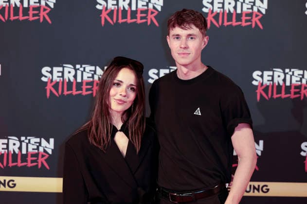 Robin Schick und Begleitung bei der Premiere von Serienkiller - Die True Crime Ausstellung in der Oskar-Jäger-Straße 99. Köln, 07.05.2026