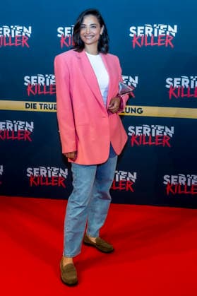 ABB SERIENKILLER- Amira Aly Moderatorin zu Gast bei der Eroeffnung der True Crime Ausstellung Serien Killer am 07.05.2026 in Köln Ehrenfeld NRW Deutschland
