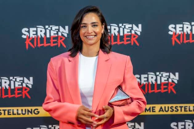 ABB SERIENKILLER- Amira Aly Moderatorin zu Gast bei der Eroeffnung der True Crime Ausstellung Serien Killer am 07.05.2026 in Köln Ehrenfeld NRW Deutschland