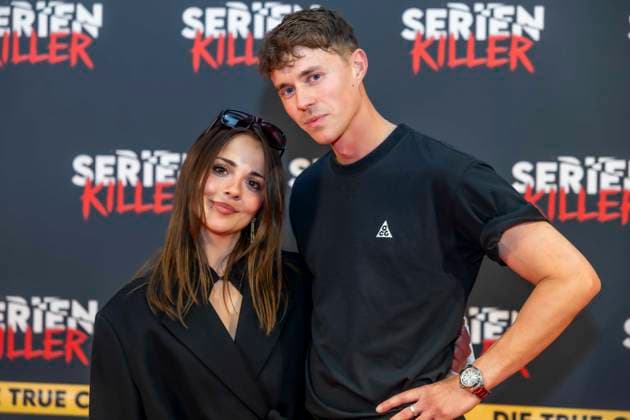 ABB SERIENKILLER- Antonia Kolano Robin Schick (Schauspieler) zu Gast bei der Eroeffnung der True Crime Ausstellung Serien Killer am 07.05.2026 in Köln Ehrenfeld NRW Deutschland