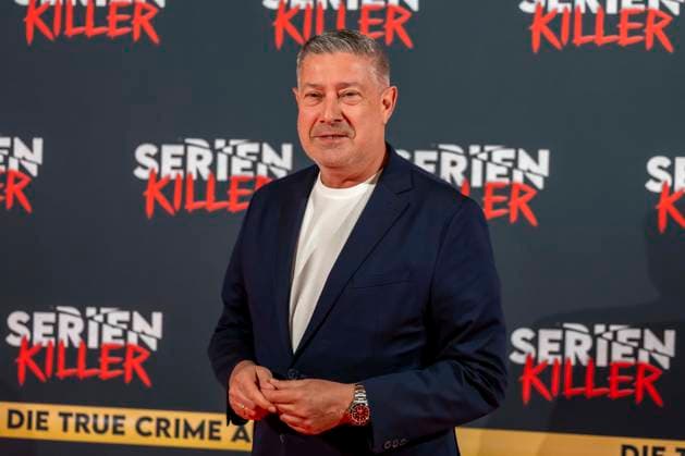 ABB SERIENKILLER- Joachim Llambi Juror und Moderator, zu Gast bei der Eroeffnung der True Crime Ausstellung Serien Killer am 07.05.2026 in Köln Ehrenfeld NRW Deutschland