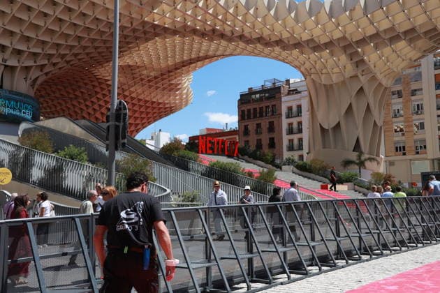 Seville prepares for the global premiere of Berlin and the Arminian Lady Final preparations for the celebration in Seville of the global premiere of Berlin and the Arminian Lady On May 8, 2026 in Seville Andalusia, Spain The global premiere of the second season of the spin off of La casa de papel , entitled Berlín y la dama del armino , which takes place this Friday and Saturday, will host several outstanding events Among them, the concert of Rosalía with the Real Orquesta Sinfónica de Sevilla this Saturday 08 MAY 2026 Rocí Sevilla Andalucia, Spain Sevilla Andalucia, Spain Spain Spain  Copyright: xRocioxRuzx 7508369