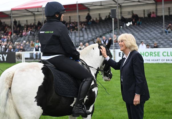 Queen Camilla meets Ebony Horse Club members Her Majesty, Queen Camilla, President of the Ebony Horse Club and Patron of the British Equestrian Federation, will meet members of the Ebony Horse Club as they demonstrate their skills during a short display at Badminton Horse Trials, which has selected Ebony Horse Club as its chosen charity this year. The Queen will also meet Badminton Horse Trials supporter and guests, including riders, past winners and representatives from the British Equestrian Federation. PIC: HRH The Queen meets riders from Ebony Horse Club after their display and awards them Rosettes., Credit:Eddie Mulholland PA ROTA - B68 Avalon UK, Badminton  Copyright: xEddiexMulhollandx xPAxROTAx-xB68x xAvalonx 1097354389