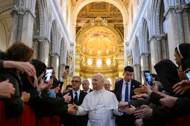 ITALY- REL POMPEI POPE LEO XIV MEETS WITH THE CLERGY AND CONSECRETED PERSONS IN NAPLES CATHEDRAL May 8, 2026 ITALY REL - May 8, 2026 Pastoral Visit to Naples - Pope Leo XIV Meets with the Clergy and Consecrated Persons in Naples Cathedral EDITORIAL USE ONLY - NO BOOKS Copyright: xVATICANxMEDIAx xCatholicxPressxPhotox