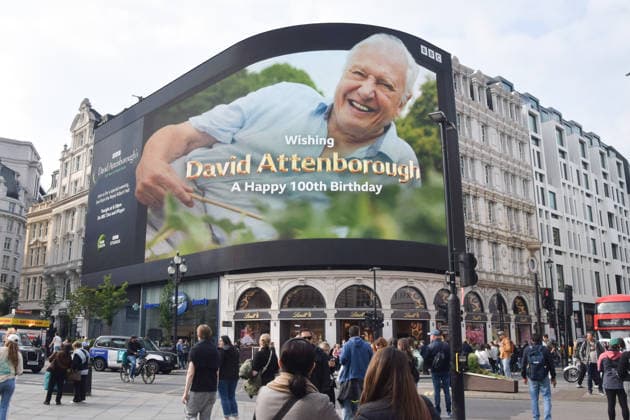 May 8, 2026, London, England, United Kingdom: The Piccadilly Lights screen in Piccadilly Circus displays a tribute from BBC as broadcaster, writer, conservationist and natural historian David Attenborough turns 100. London United Kingdom - ZUMAv130 20260508_zip_v130_012 Copyright: xVukxValcicx