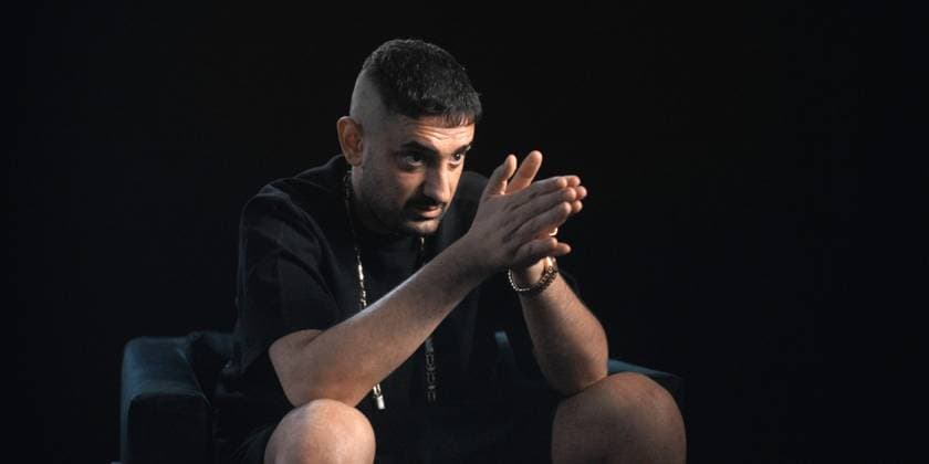 BABO: THE HAFTBEFEHL STORY, (aka BABO- DIE HAFTBEFEHL-STORY), German rapper Haftbefehl, 2025. Netflix Courtesy Everett CollectionMCDBATH ZX014 PUBLICATIONXNOTxINxCANxCHNxFRAxITAxJPNxNORxPOLxRUSxESPxUKxUSA Copyright: xx MCDBATH ZX014 MCDBATH_ZX014_H