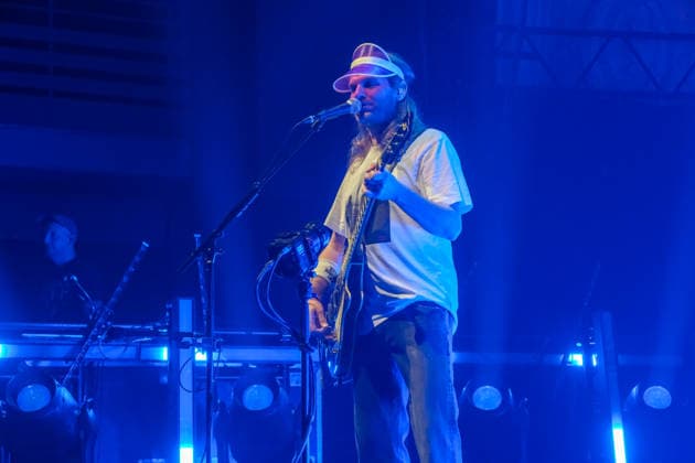 Die Band Sportfreunde Stiller mit Peter Brugger, Florian Weber und Rüdiger Linhof während ihres Konzerts im Haus Auensee in Leipzig am 8. Mai 2026. Die Aufnahmen entstanden im Rahmen der aktuellen 30 wunderbaren Jahren-Tournee 2026 der Münchner Indie-Rock-Band. Sportfreunde Stiller 2026