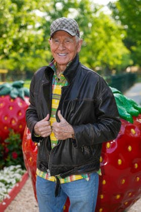 VIP-Abend im Gertrudenhof Erdbeerpark. Prinz FrÃ dÃ ric von Anhalt beim VIP-Abend im Gertrudenhof Erdbeerpark am 08.05.2026 in Huerth. Hürth Gertrudenhof Erdbeerpark Nordrhein-Westfalen