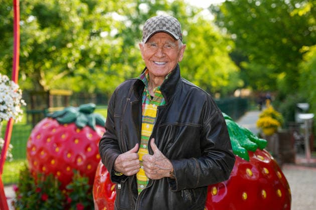 VIP-Abend im Gertrudenhof Erdbeerpark. Prinz FrÃ dÃ ric von Anhalt beim VIP-Abend im Gertrudenhof Erdbeerpark am 08.05.2026 in Huerth. Hürth Gertrudenhof Erdbeerpark Nordrhein-Westfalen