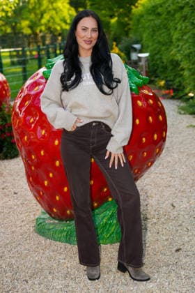 VIP-Abend im Gertrudenhof Erdbeerpark. Jessica Hnatyk beim VIP-Abend im Gertrudenhof Erdbeerpark am 08.05.2026 in Huerth. Hürth Gertrudenhof Erdbeerpark Nordrhein-Westfalen