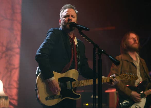 Kiefer Sutherland in concert at the Alhambra in Paris during his Love Will Bring You Home tour on May 8, 2026 After a career spanning both film and the series 24 Heures chrono , American actor Kiefer Sutherland continues his musical career blending pop, rock et country Denis Guignebourg Bestimage Kiefer Sutherland in concert at the Alhambra in Paris during his Love Will Bring You Home tour on May 8, 2026 After a career spanning both film and the series 24 , American actor Kiefer Sutherland continues his musical career, blending pop, rock, and country Paris France  Copyright: xDenisxGuignebourgx xBestimagexDenisxGuignebourgx xBestimagex