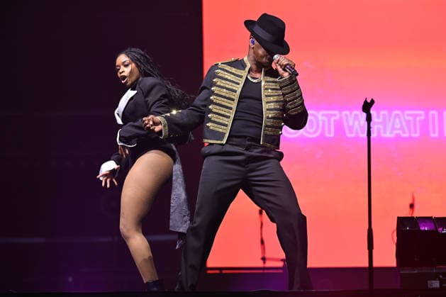 Ne-Yo performing on the ˜Nights Like This™ Tour in London LONDON, ENGLAND - MAY 08: Ne-Yo performing as part of the ˜Nights Like This™ Tour at O2 Arena, Greenwich on May 08, 2026 in London, England. CAP MAR MAR Great Britain Copyright: xMartinxHarris CapitalxPicturesx