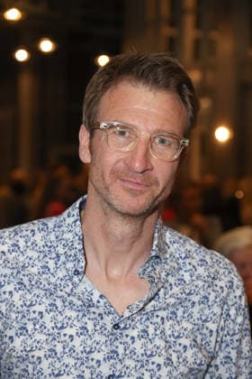Bergdoktor-Star Heiko Ruprecht bei der Premierenfeier der Komödie 53 Sonntage mit prominenten Gästen in der Komödie Winterhuder Fährhaus, Hamburg 8.5.2026