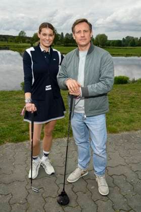 ABB PROMIGOLF - Rebecca Kunikowski und Patrick Kalupa Gastgeberin beim ersten Charity Promi-AM Golfrunier zu gunstemn von Kinderwohl Berlin und Geka e.V. auf dem Golf und Country Club am Motzener See in Mittenwalde Brandenburg am 09.05.2026 Brandenburg Deutschland *** ABB PROMIGOLF Rebecca Kunikowski and Patrick Kalupa host the first Charity Promi AM Golfrunier zu gunstemn von Kinderwohl Berlin und Geka e V at the Golf und Country Club am Motzener See in Mittenwalde Brandenburg on 09 05 2026 Brandenburg Germany