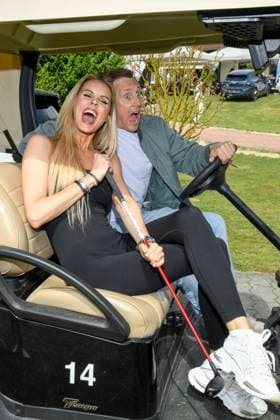 ABB PROMIGOLF - Janice Saengerin mit Patrick Kalupa Schauspieler zu Gast beim ersten Charity Promi-AM Golfrunier zu gunstemn von Kinderwohl Berlin und Geka e.V. auf dem Golf und Country Club am Motzener See in Mittenwalde Brandenburg am 09.05.2026 Brandenburg Deutschland