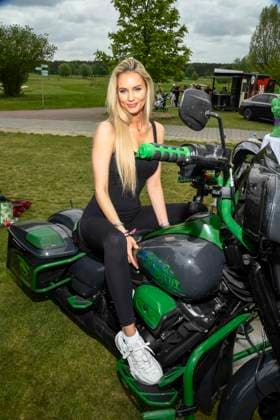 ABB PROMIGOLF - Jenice Saengerin zu Gast beim ersten Charity Promi-AM Golftunier zu gunstemn von Kinderwohl Berlin und Geka e.V. auf dem Golf und Country Club am Motzener See in Mittenwalde Brandenburg am 09.05.2026 Brandenburg Deutschland