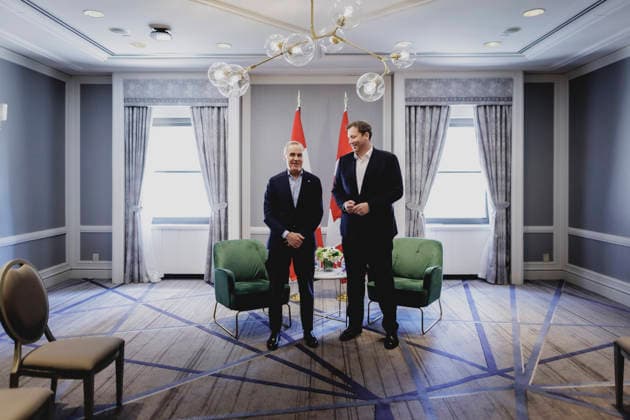 (R-L) Lars Klingbeil, Bundesminister der Finanzen, trifft Mark Carney, Ministerpraesident von Kanada, zu einem Gespraech in Toronto, 09.05.2026. Fotografiert im Auftrag des Bundesministeriums der Finanzen. Toronto Kanada Copyright: xFlorianxGaertner BMFx