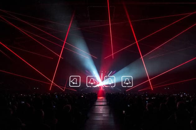 Christopher von Deylen alias Schiller während des Auftaktkonzerts der EUPHORIA In Surround Sound Die Arena Tour 2026 am 9. Mai 2026 in der QUARTERBACK Immobilien ARENA in Leipzig. Die aktuelle Tournee präsentiert das neue Album Euphoria mit immersiver Licht- und Surround-Show. Schiller 2026