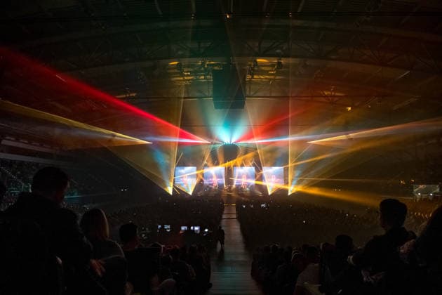 Christopher von Deylen alias Schiller während des Auftaktkonzerts der EUPHORIA In Surround Sound Die Arena Tour 2026 am 9. Mai 2026 in der QUARTERBACK Immobilien ARENA in Leipzig. Die aktuelle Tournee präsentiert das neue Album Euphoria mit immersiver Licht- und Surround-Show. Schiller 2026