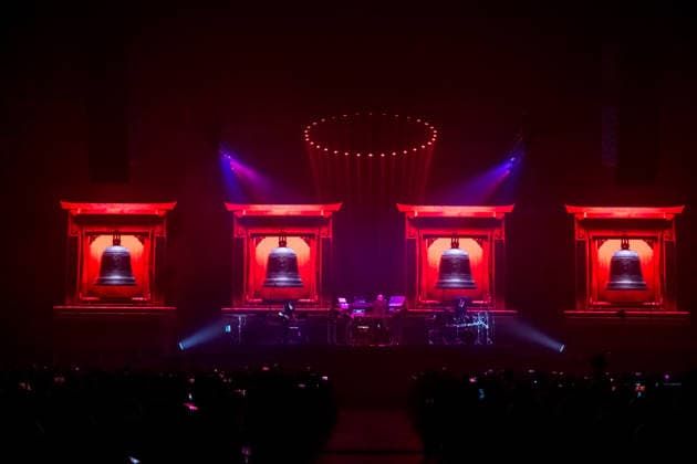 Christopher von Deylen alias Schiller während des Auftaktkonzerts der EUPHORIA In Surround Sound Die Arena Tour 2026 am 9. Mai 2026 in der QUARTERBACK Immobilien ARENA in Leipzig. Die aktuelle Tournee präsentiert das neue Album Euphoria mit immersiver Licht- und Surround-Show. Schiller 2026