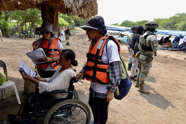 Search for missing migrants in Chiapas CHIAPAS, MEXICO - MAY 09: A brigade of mothers, families, and activists, accompanied by military and police personnel, conduct a search operation for missing migrants in the community of San Jose El Hueyate in Chiapas, Mexico, on May 09, 2026. The operation aims to locate more than 80 people, including children and adults from Cuba, Ecuador, and Central America, who disappeared along the Pacific coast while being trafficked toward the United States. Jose Torres Anadolu Chiapas Mexico. Editorial use only. Please get in touch for any other usage. Copyright: x2026xAnadoluxJosexTorresx