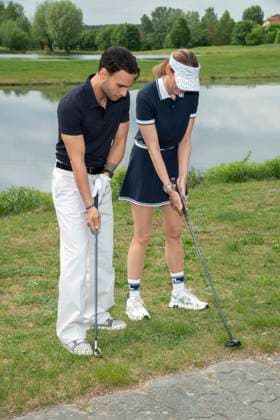 ABB PROMIGOLF - Timur Uelker mit Rebecca Kunikowski Gastgeberin beim ersten Charity Promi-AM Golfturnier zu gunstemn von Kinderwohl Berlin und Geka e.V. auf dem Golf und Country Club am Motzener See in Mittenwalde Brandenburg am 09.05.2026 Brandenburg Deutschland