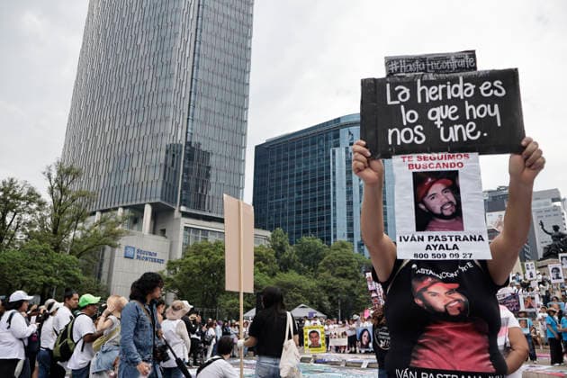 May 10, 2026, Mexico City, Cdmx, Mexico: Thousands of mothers of victims of enforced and collective disappearances from across Mexico marched along Paseo de la Reforma Avenue toward the Angel of Independence monument to demand answers from Claudia Sheinbaum s government regarding the lack of progress in finding their children. They stated that the resources used to accommodate tourists for the 2026 FIFA World Cup should be used to search for the more than 133,000 victims of this crime. The mothers of the disappeared demanded that the government accept international aid due to the crisis the country faces as a result of the ongoing crime, the failure to find those responsible, the lack of searches for their children, and the failure to prior - ZUMAp204 20260510_zip_p204_053 Copyright: xJosuexPerezx