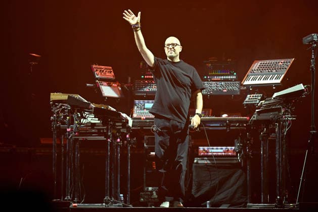 Schiller - Euphoria - The Laser Experience am 10.05.2026 in der Rudolf Weber-Arena in Oberhausen Schiller ( Christopher von Deylen ) steht am 10.05.2026 in der Rudolf Weber-Arena in Oberhausen auf der Bühne.
